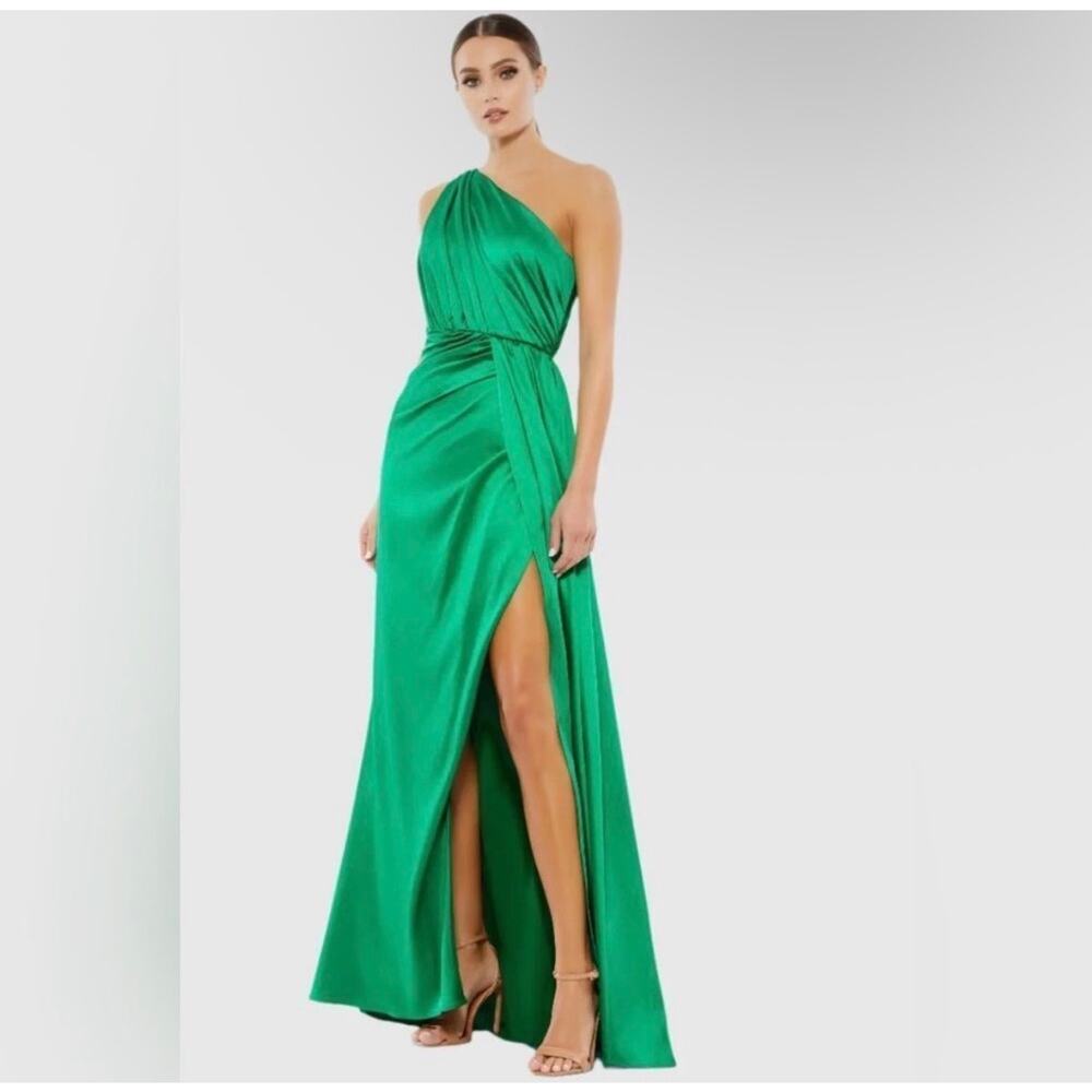 IEENA Mac Duggal Emerald Green One Shoulder Satin Gown NWT Formal Evening Dress - Picture 11 of 11